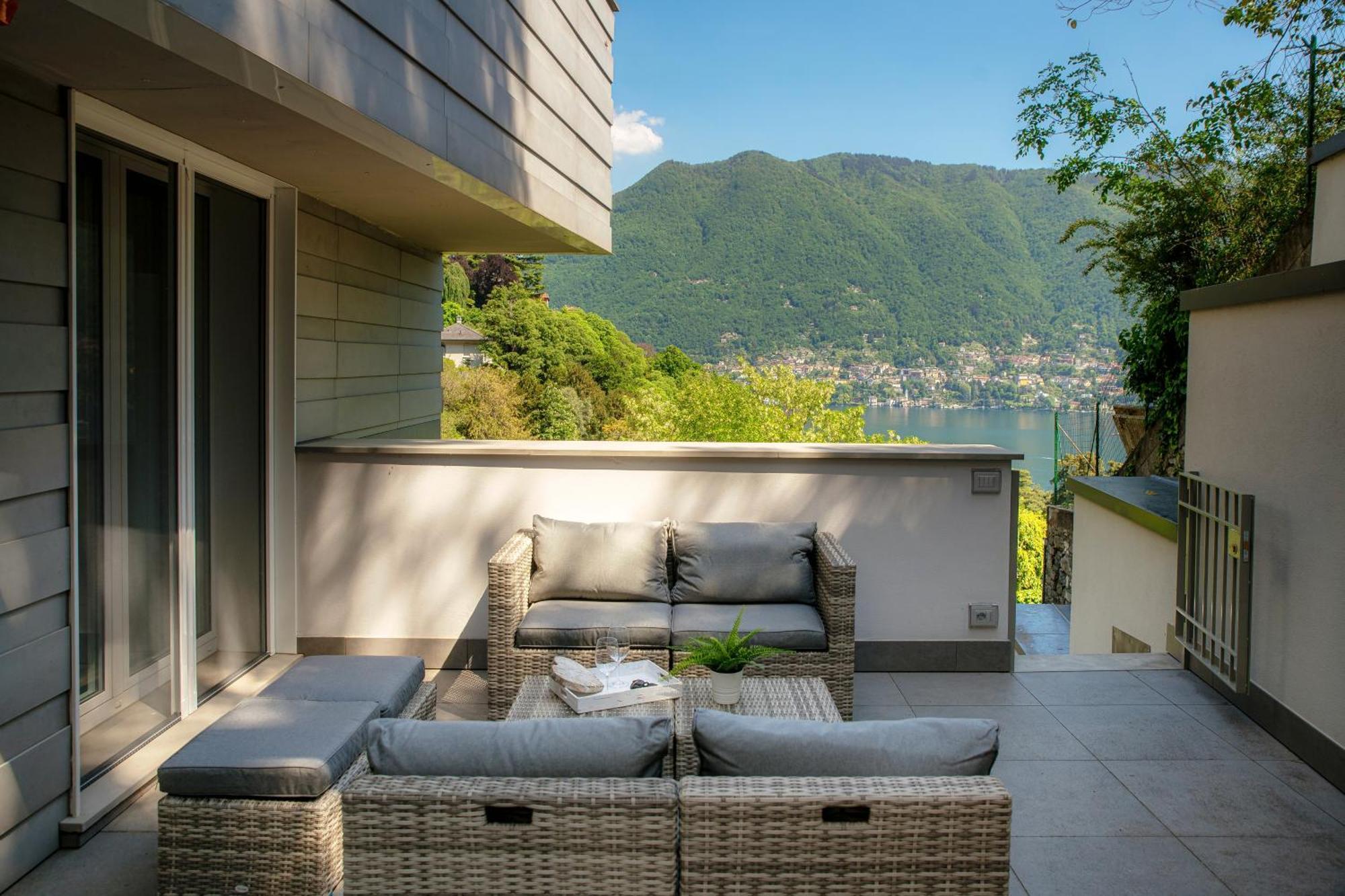 The Art House - By Myhomeincomo Cernobbio Bagian luar foto